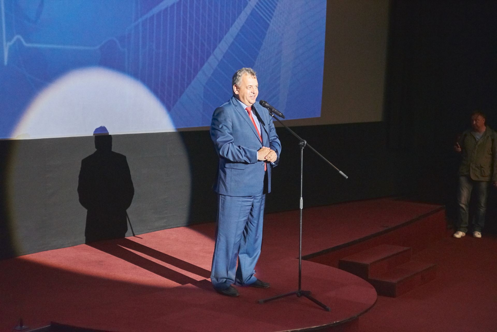 .И.Сулейманов_заместитель председателя Совета депутатов